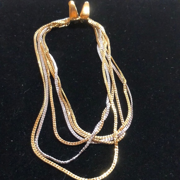 Closet Clear Out 🔥🔥🔥 Vintage Monet 2Tone Necklace & Premier Designs Earrings - Picture 2 of 11